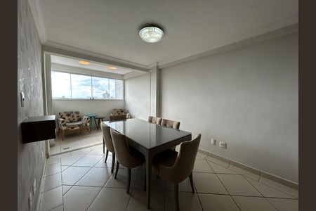 Apartamento à venda com 140m², 3 quartos e 3 vagas