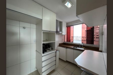 Apartamento à venda com 140m², 3 quartos e 3 vagas