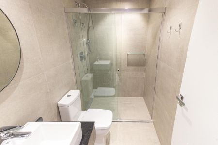 Apartamento para alugar com 127m², 2 quartos e 2 vagas Apartamento para alugar com 127m², 2 quartos e 2 vagasBanheiro