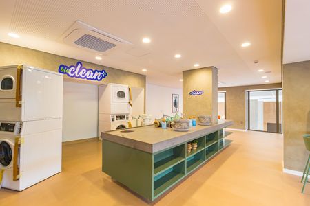 Apartamento para alugar com 127m², 2 quartos e 2 vagas Apartamento para alugar com 127m², 2 quartos e 2 vagasÁrea comum - Lavanderia