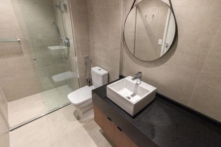 Apartamento para alugar com 127m², 2 quartos e 2 vagas Apartamento para alugar com 127m², 2 quartos e 2 vagasBanheiro da Suíte