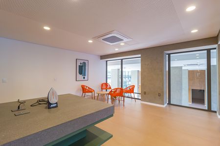 Apartamento para alugar com 127m², 2 quartos e 2 vagas Apartamento para alugar com 127m², 2 quartos e 2 vagasÁrea comum -