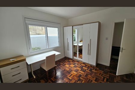 Quarto de apartamento à venda com 1 quarto, 42m² em Menino Deus, Porto Alegre