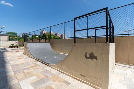 Apartamento para alugar com 52m², 2 quartos e 1 vaga Apartamento para alugar com 52m², 2 quartos e 1 vagaÁrea comum - skate