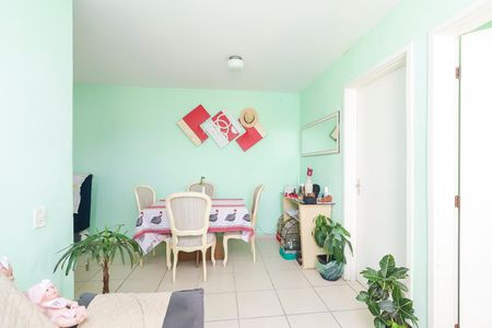 Sala de apartamento à venda com 2 quartos, 49m² em Jardim Guaianazes, São Paulo