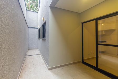 Apartamento para alugar com 59m², 2 quartos e sem vagaQuintal e Área de Serviço