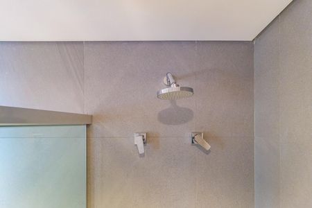 Apartamento à venda com 109m², 2 quartos e 2 vagas Apartamento à venda com 109m², 2 quartos e 2 vagasDetalhe Banheiro - Social
