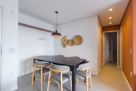 Apartamento à venda com 109m², 2 quartos e 2 vagas Apartamento à venda com 109m², 2 quartos e 2 vagasSala de Jantar