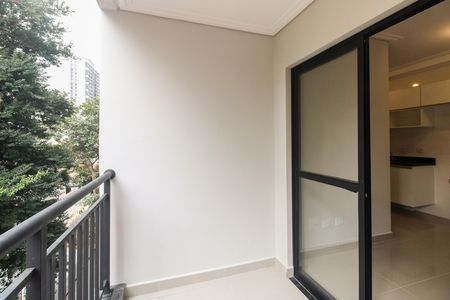 Apartamento para alugar com 48m², 2 quartos e sem vaga Apartamento para alugar com 48m², 2 quartos e sem vagaVaranda