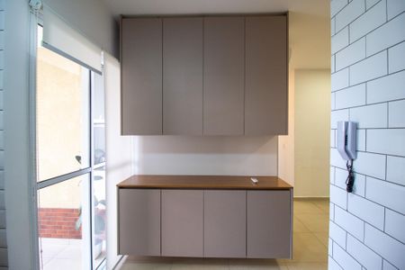 Apartamento para alugar com 67m², 2 quartos e 2 vagasCozinha 