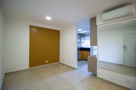Sala de apartamento para alugar com 2 quartos, 67m² em Parque Campolim, Sorocaba