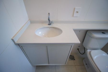 Apartamento para alugar com 67m², 2 quartos e 2 vagasBanheiro da Suíte 