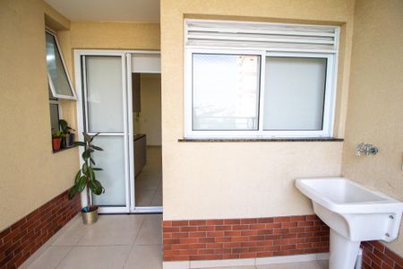 Apartamento para alugar com 67m², 2 quartos e 2 vagasÁrea de Serviço
