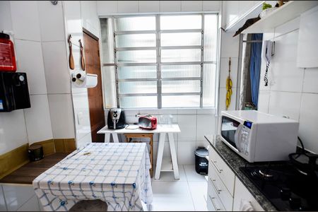 Apartamento à venda com 136m², 3 quartos e sem vaga Apartamento à venda com 136m², 3 quartos e sem vagaCozinha