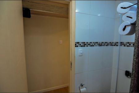Apartamento à venda com 136m², 3 quartos e sem vaga Apartamento à venda com 136m², 3 quartos e sem vagaBanheiro Social