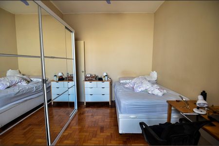 Apartamento à venda com 136m², 3 quartos e sem vaga Apartamento à venda com 136m², 3 quartos e sem vagaQuarto 2