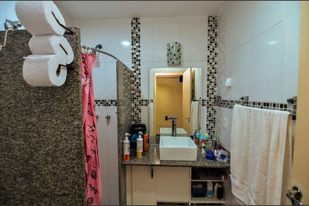 Apartamento à venda com 136m², 3 quartos e sem vaga Apartamento à venda com 136m², 3 quartos e sem vagaBanheiro Social