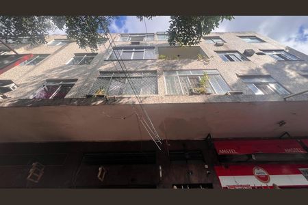 Apartamento à venda com 136m², 3 quartos e sem vaga Apartamento à venda com 136m², 3 quartos e sem vagaFachada