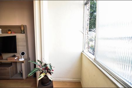 Apartamento à venda com 136m², 3 quartos e sem vaga Apartamento à venda com 136m², 3 quartos e sem vagaSala