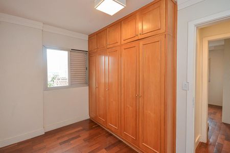 Apartamento para alugar com 95m², 3 quartos e 2 vagas Apartamento para alugar com 95m², 3 quartos e 2 vagasQuarto 3