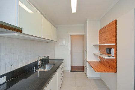 Apartamento para alugar com 95m², 3 quartos e 2 vagas Apartamento para alugar com 95m², 3 quartos e 2 vagasCozinha