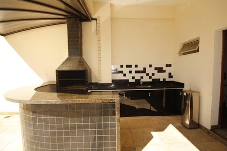 Apartamento à venda com 140m², 4 quartos e 4 vagasÁrea gourmet