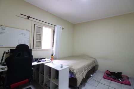 Casa à venda com 300m², 6 quartos e 3 vagasQuarto 3 casa 1