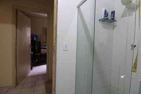 Casa à venda com 300m², 6 quartos e 3 vagasBanheiro Social casa 1