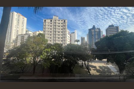 Apartamento para alugar com 150m², 3 quartos e 2 vagas
