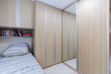 Casa para alugar com 146m², 3 quartos e 3 vagas Casa para alugar com 146m², 3 quartos e 3 vagasQuarto 2