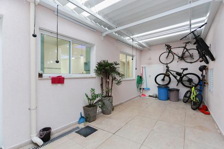 Casa para alugar com 146m², 3 quartos e 3 vagas Casa para alugar com 146m², 3 quartos e 3 vagasQuintal