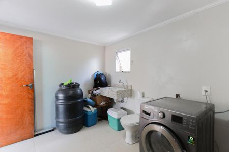 Casa para alugar com 146m², 3 quartos e 3 vagas Casa para alugar com 146m², 3 quartos e 3 vagasÁrea de serviço