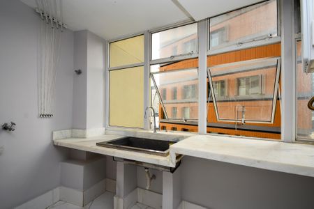 Apartamento à venda com 178m², 3 quartos e 2 vagaslavanderia