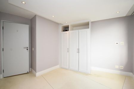 Apartamento à venda com 178m², 3 quartos e 2 vagasquarto 2