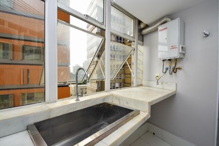 Apartamento à venda com 178m², 3 quartos e 2 vagaslavanderia