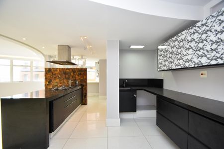 Apartamento à venda com 178m², 3 quartos e 2 vagascozinha
