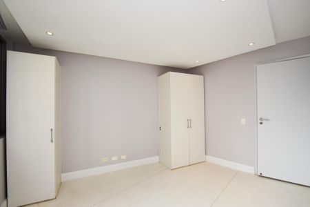 Apartamento à venda com 178m², 3 quartos e 2 vagasquarto 1