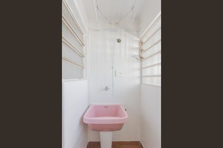 Studio para alugar com 50m², 2 quartos e 1 vaga Studio para alugar com 50m², 2 quartos e 1 vagaÁrea de Serviço