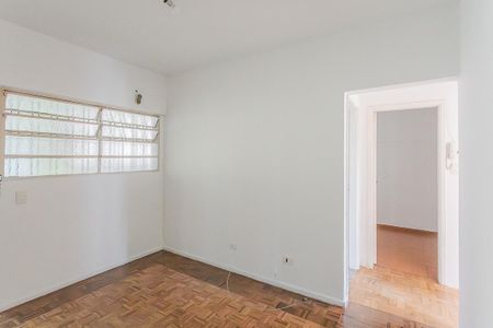 Studio para alugar com 50m², 2 quartos e 1 vaga Studio para alugar com 50m², 2 quartos e 1 vagaSala