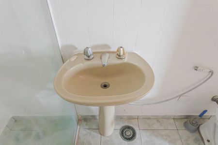 Studio para alugar com 50m², 2 quartos e 1 vaga Studio para alugar com 50m², 2 quartos e 1 vagaBanheiro