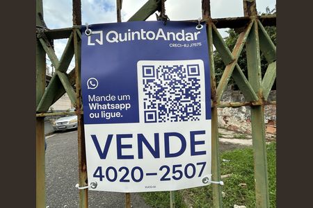 Casa à venda com 8635m², 5 quartos e 2 vagasXUOQ-50