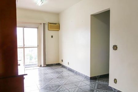 Apartamento para alugar com 71m², 3 quartos e 1 vaga Apartamento para alugar com 71m², 3 quartos e 1 vagaSala
