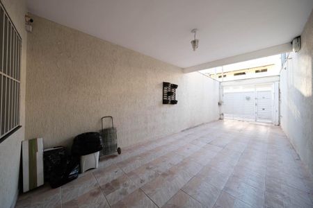 Casa para alugar com 120m², 3 quartos e 2 vagasGaragem