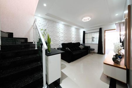 Casa para alugar com 120m², 3 quartos e 2 vagasSala