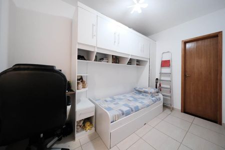 Casa para alugar com 120m², 3 quartos e 2 vagasSuíte 2
