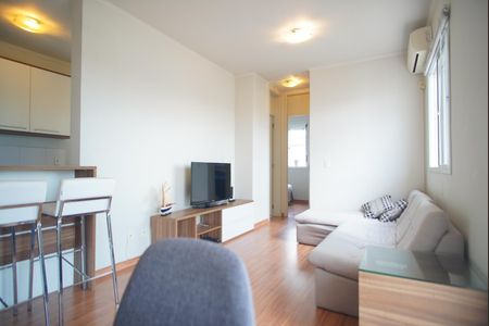 Sala de apartamento para alugar com 2 quartos, 50m² em Humaitá, Porto Alegre