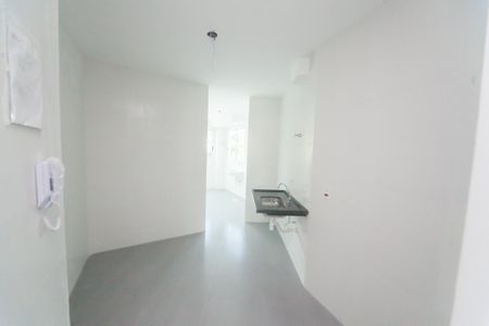 Apartamento à venda com 101m², 3 quartos e 2 vagasCozinha