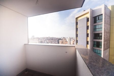 Apartamento à venda com 101m², 3 quartos e 2 vagasvaranda sala