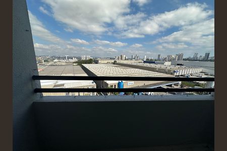 Apartamento para alugar com 65m², 3 quartos e 1 vaga Apartamento para alugar com 65m², 3 quartos e 1 vagaVaranda da Sala