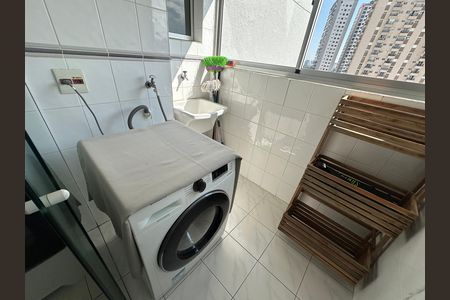 Apartamento para alugar com 65m², 3 quartos e 1 vaga Apartamento para alugar com 65m², 3 quartos e 1 vagaÁrea de Serviço